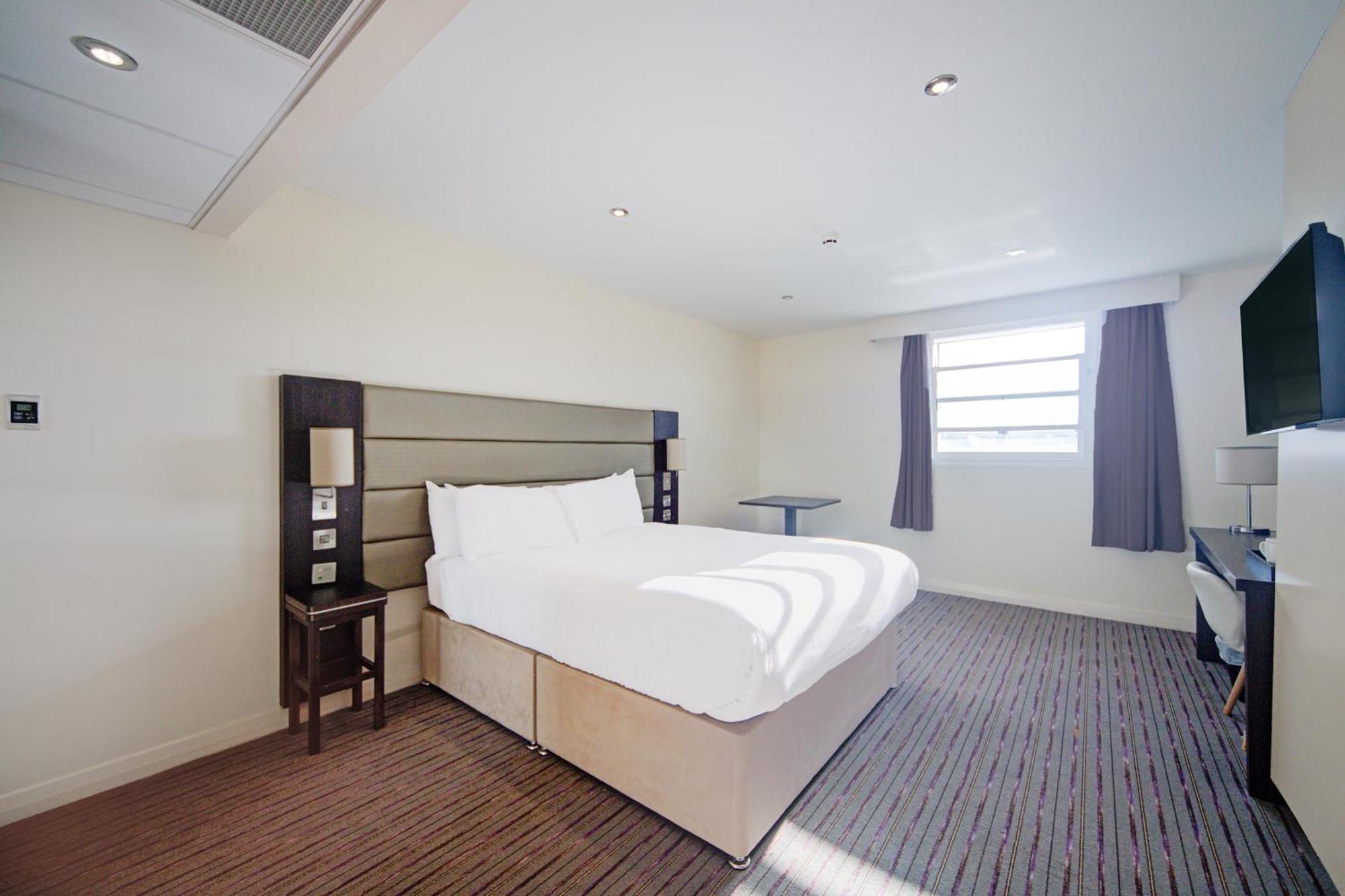 Belvilla Newport City Centre Hotel - Lifestyle מראה חיצוני תמונה