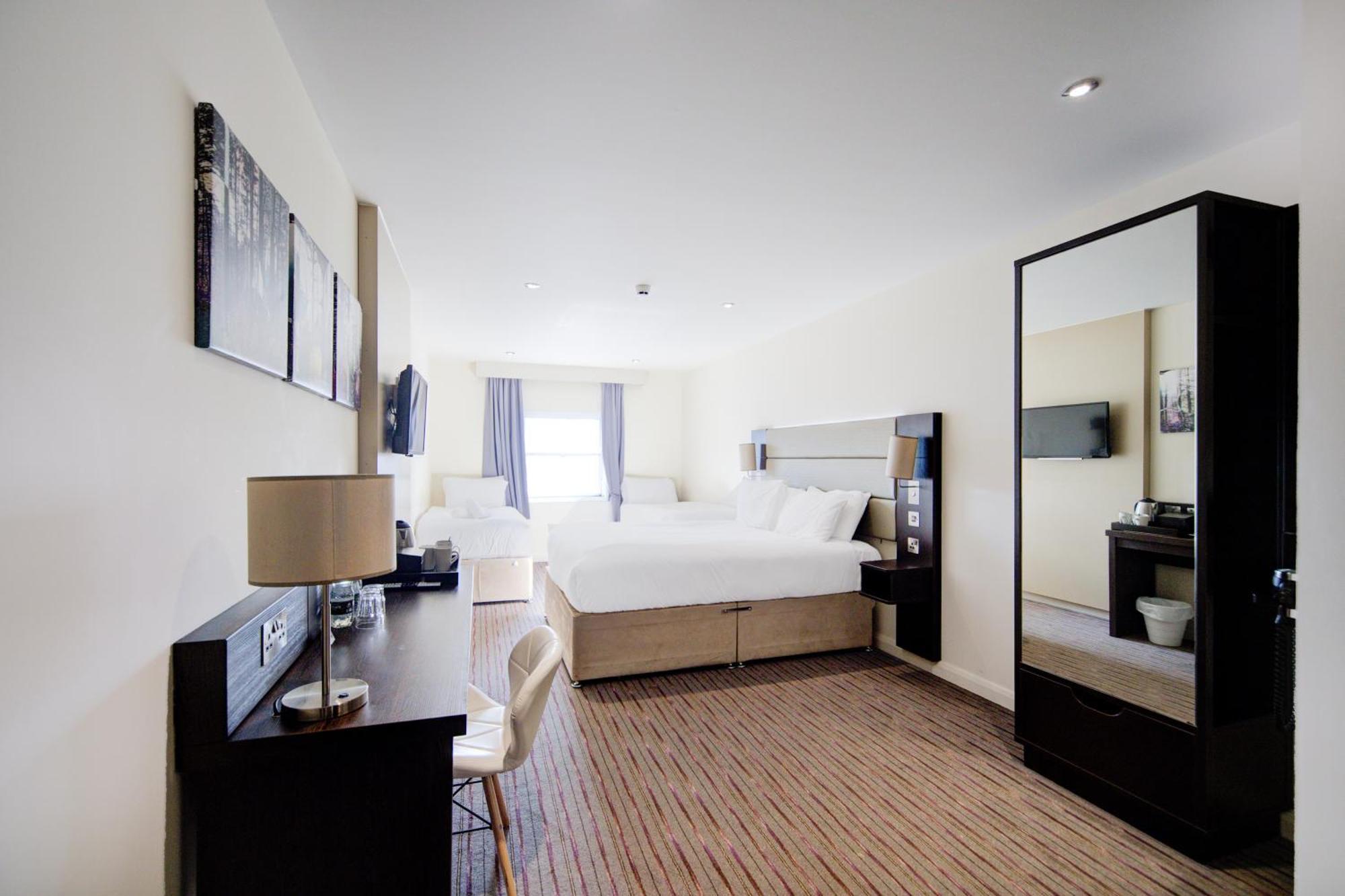 Belvilla Newport City Centre Hotel - Lifestyle מראה חיצוני תמונה