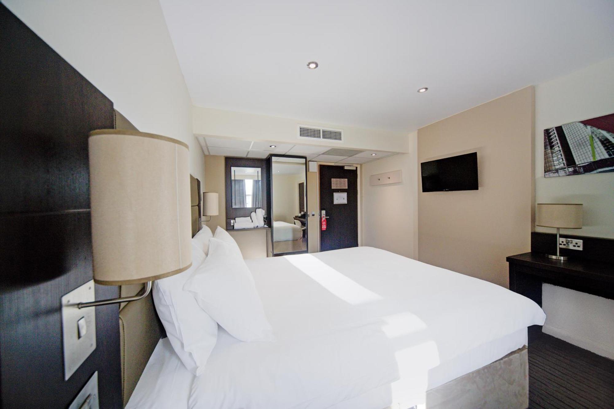 Belvilla Newport City Centre Hotel - Lifestyle מראה חיצוני תמונה